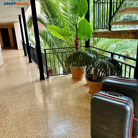 Apartbeach San Sebastian Junto Playa Larga Y Cala Dorada Apartment
